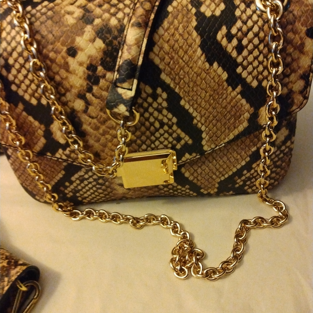 Bags - Picture 3 of 3